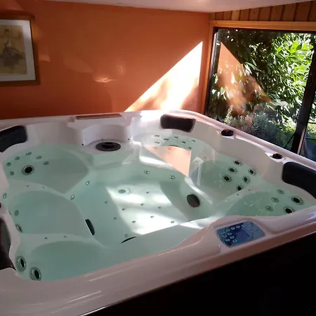 L'olivier En Perigord *